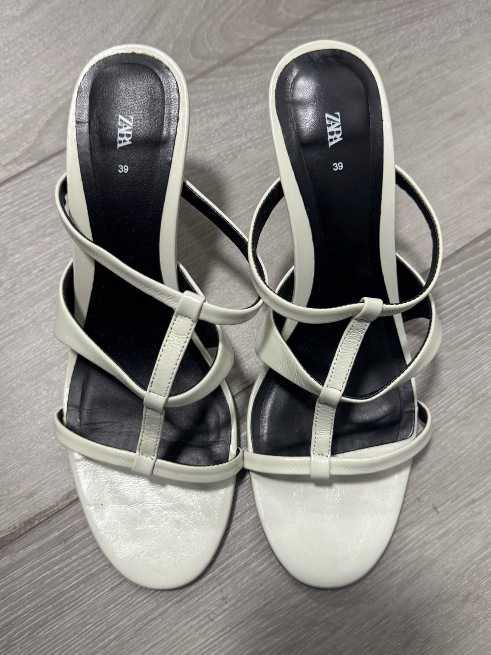 Sz 39 ZARA White Strappy Heel Sandals